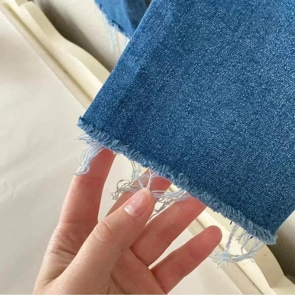 MOTHER The Looker Ankle Fray in Satisfaction Guaranteed Medium Wash Size 27 - Picture 6 of 7